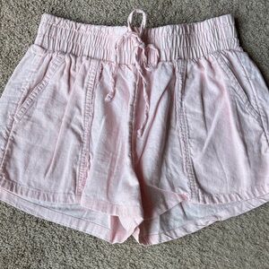 Women's Pink Linen Shorts